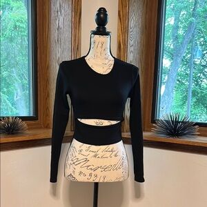 Adika Black Long Sleeve Cutout Top Size Medium